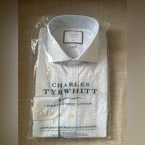 Charles Tyrwhitt Blue non-iron soft twill check cutaway slim fit shirt 16/33in